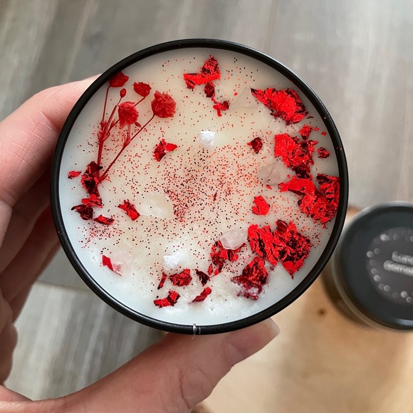 *Cupid Magic* - Soy Wax Candle - Picture 2 of 6